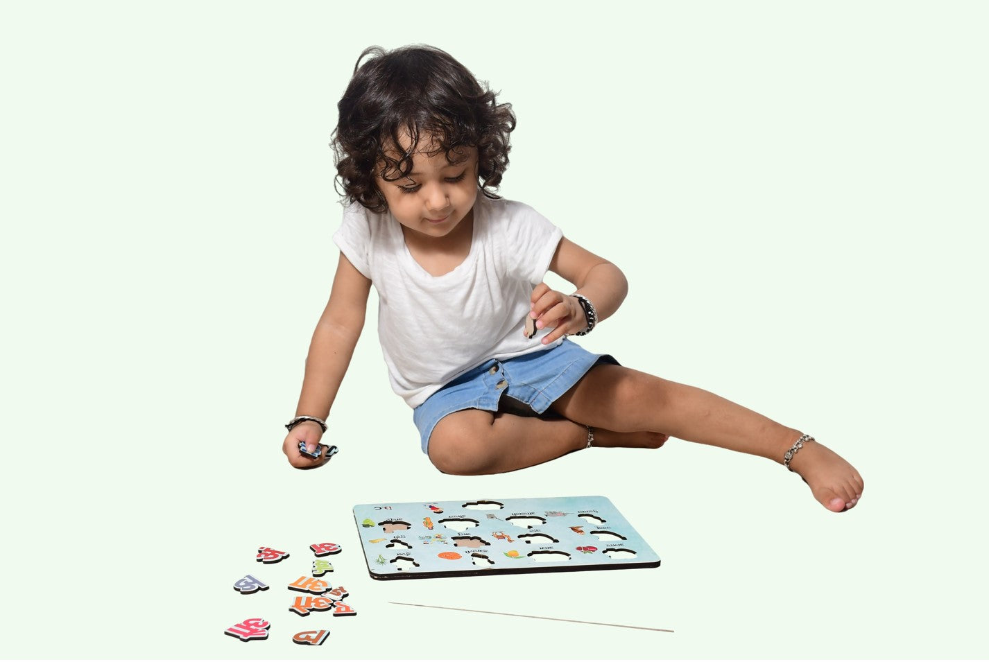 Children's Wooden Toy - Hindi Alphabets - Swar